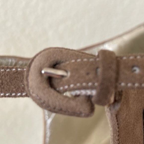 Vintage Joan and David Couture Beige & Brown Suede Pumps in Good Condition 7M - Picture 15 of 15